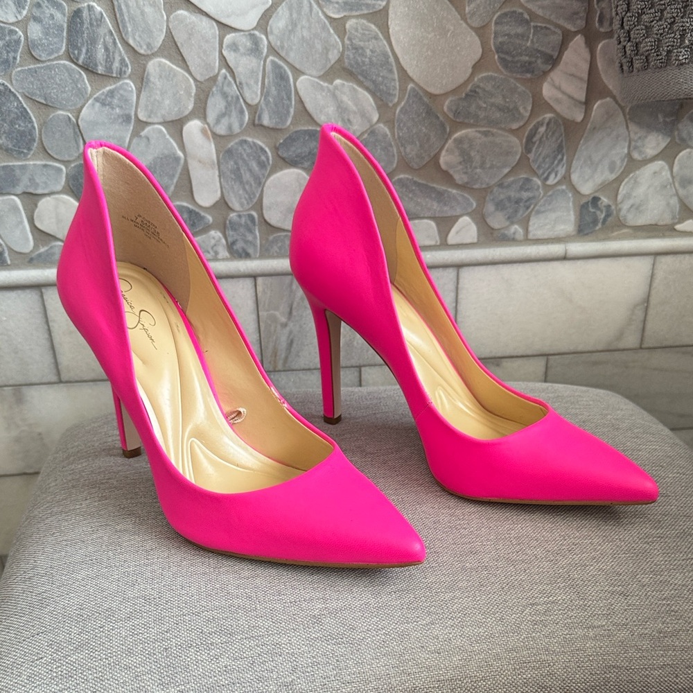 Jessica Simpson HOT Pink High Heels 🩷 - Picture 2 of 8
